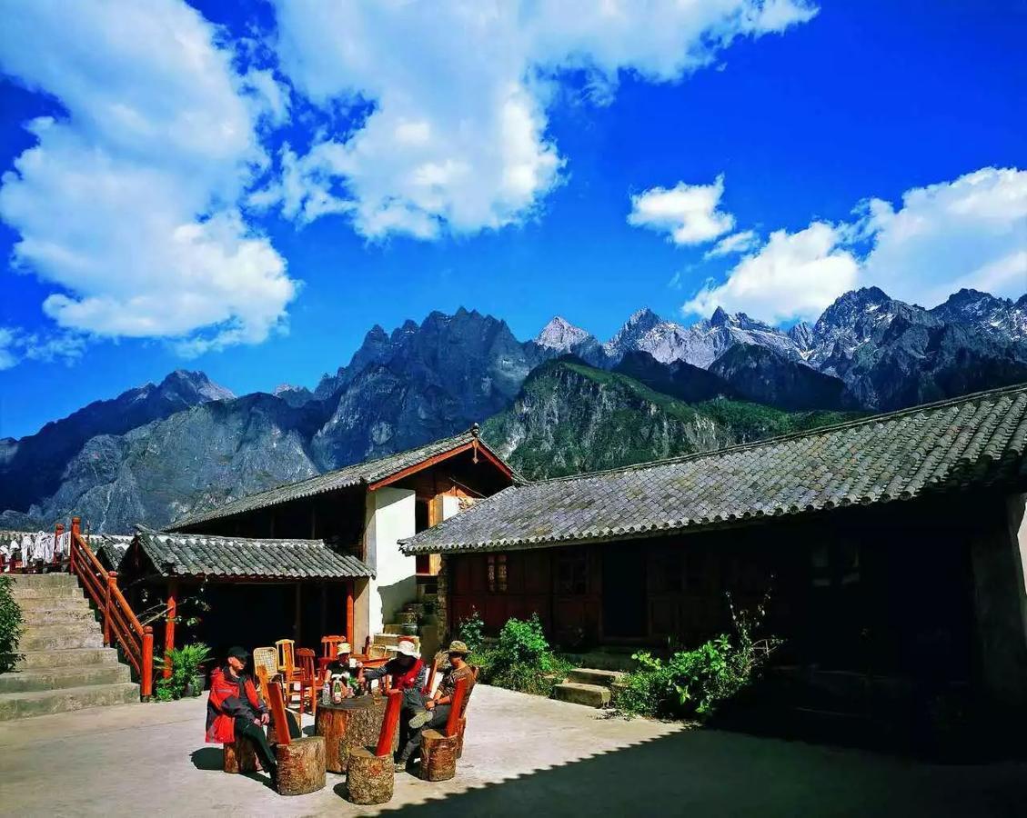 Tiger Leaping Gorge Tea Horse Gasthaus Шангри-Ла Экстерьер фото